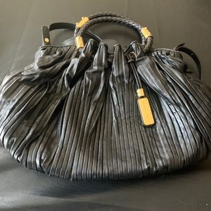 Ladies Michael Kors black crossbody